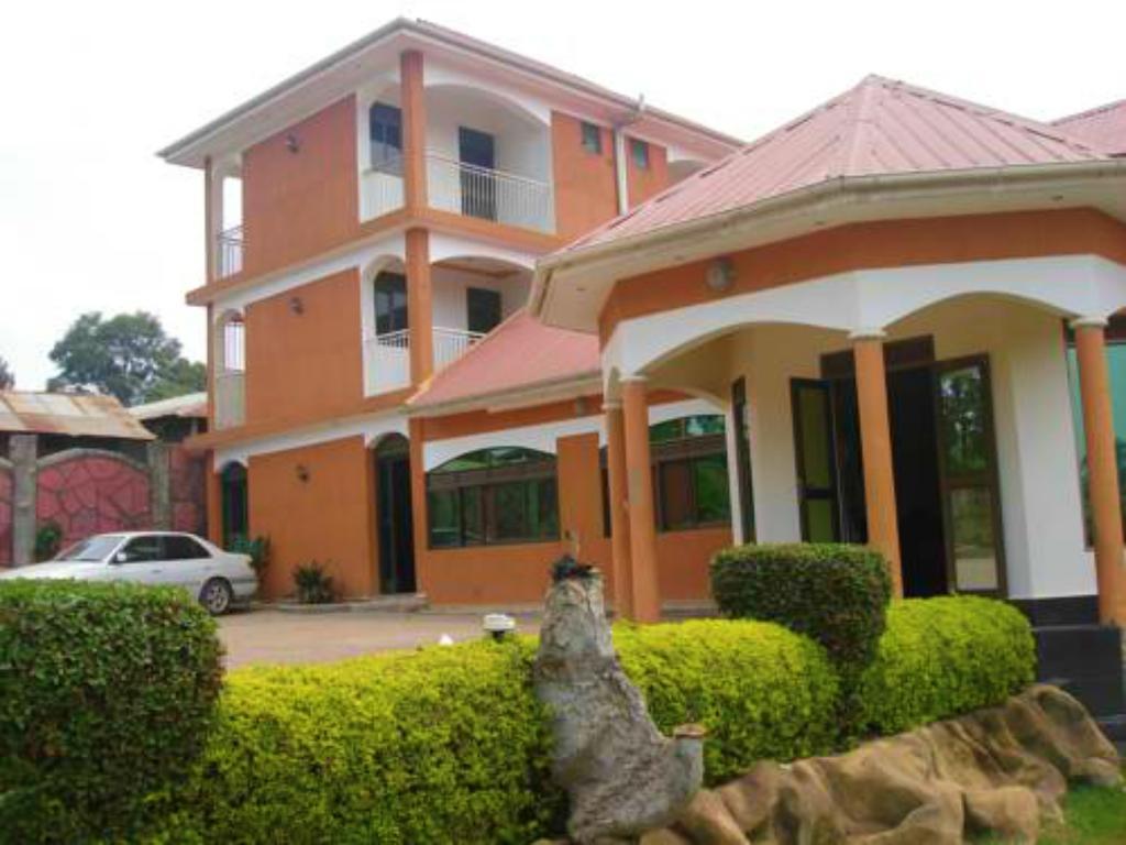 Rays Hotel Mbarara Bagian luar foto