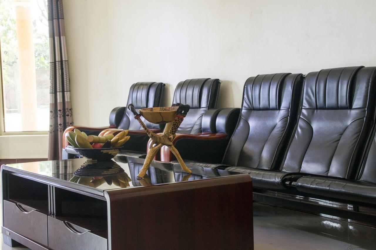 Rays Hotel Mbarara Bagian luar foto