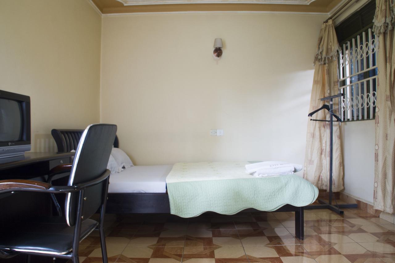 Rays Hotel Mbarara Bagian luar foto